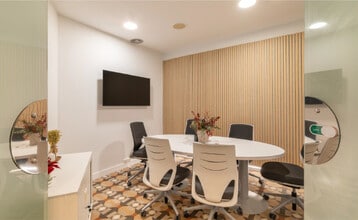 Carrer de Pau Claris, 108, Barcelona, Barcelona for lease Interior Photo- Image 2 of 10