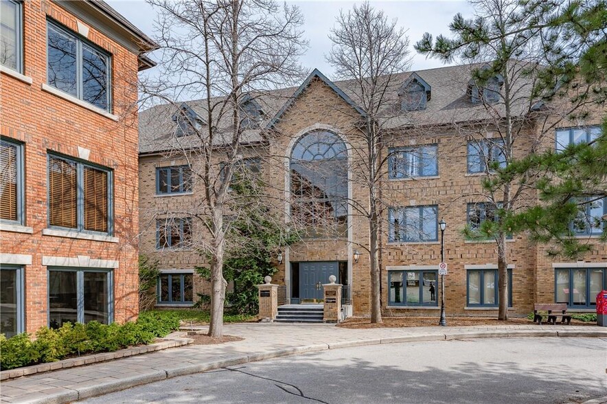 2902-2904 S Sheridan Way, Oakville, ON for lease - Building Photo - Image 3 of 42