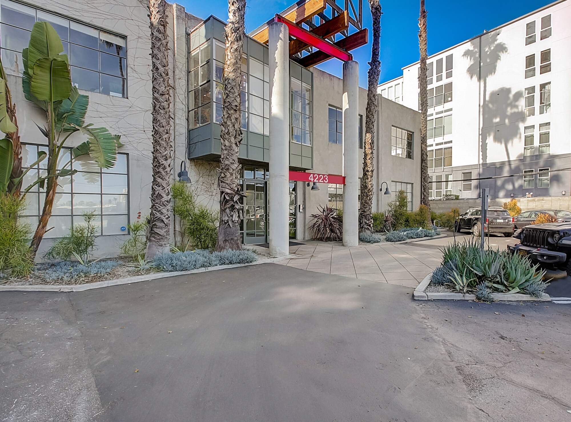 4223 Glencoe Ave, Marina Del Rey, CA à louer Photo du bâtiment- Image 1 de 11