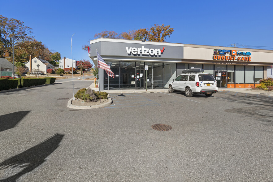 71 Forest Ave, Glen Cove, NY for lease - Building Photo - Image 1 of 13