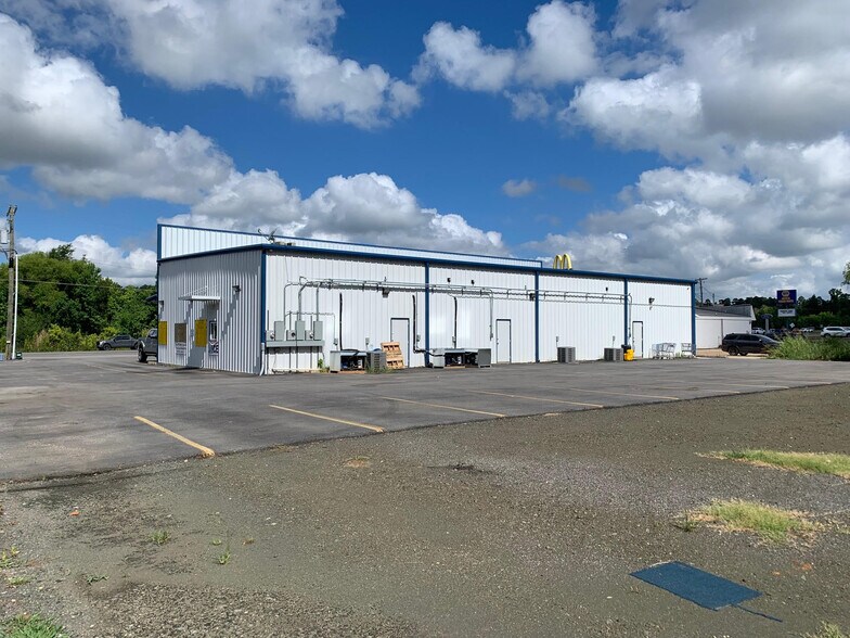 Hurst St portefeuille de 2 propriétés à vendre sur LoopNet.ca - Photo du bâtiment - Image 3 de 7