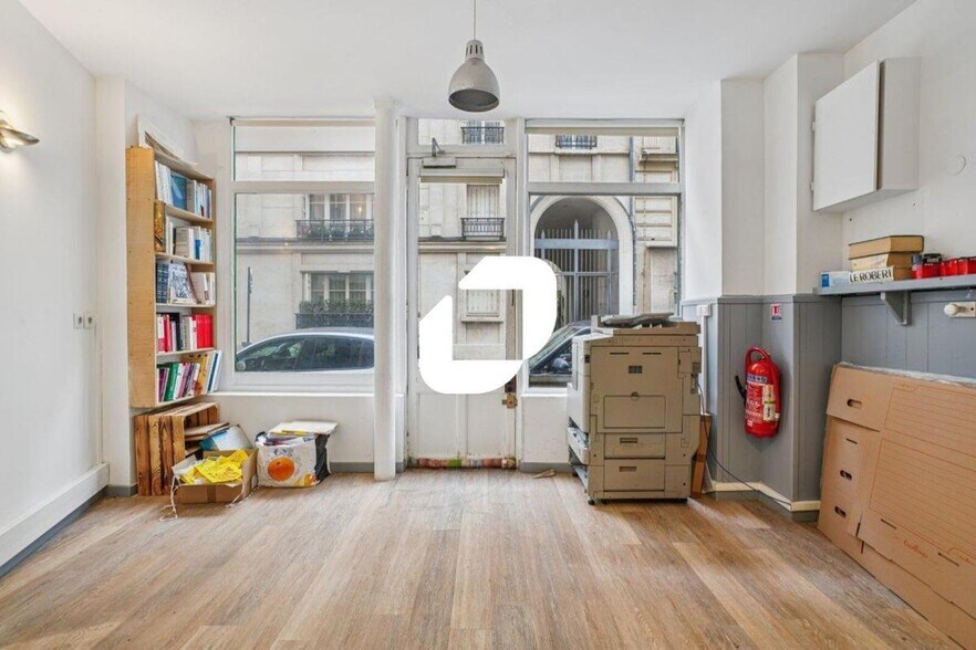 13 Rue De L'Ecole Polytechnique, Paris à vendre - Photo intérieure - Image 2 de 12