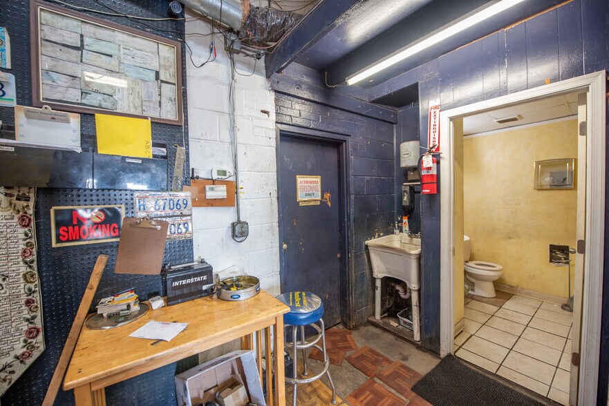 2838 Bladensburg Rd NE, Washington, DC à louer - Photo intérieure - Image 2 de 24