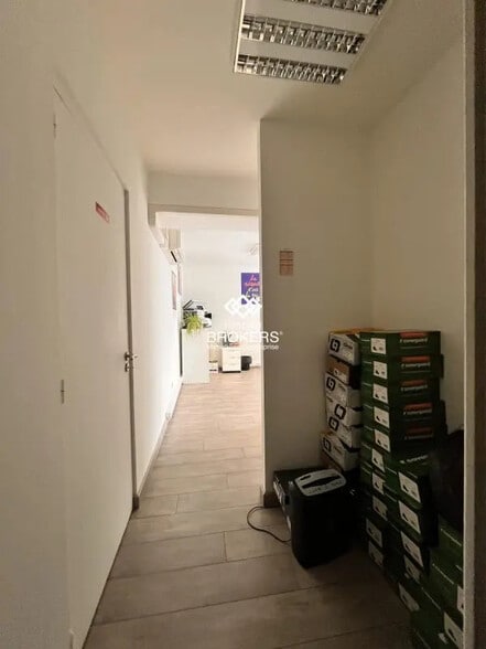 Commerce de détail dans Rezé à louer - Photo intérieure - Image 2 de 4