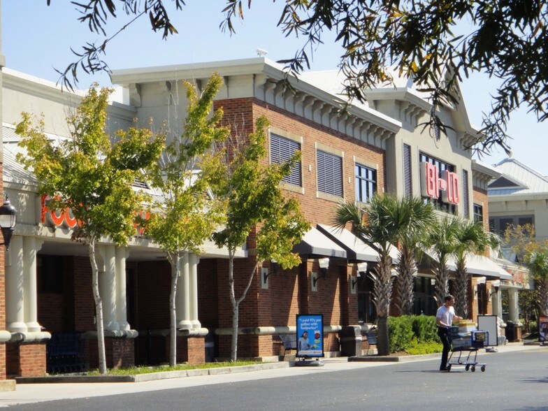1440 Ben Sawyer Blvd, North Charleston, SC à louer - Photo du bâtiment - Image 3 de 31