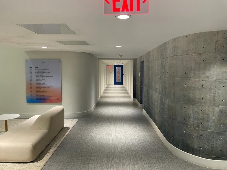 790 NW 107th Ave, Miami, FL for lease - Interior Photo - Image 2 of 11