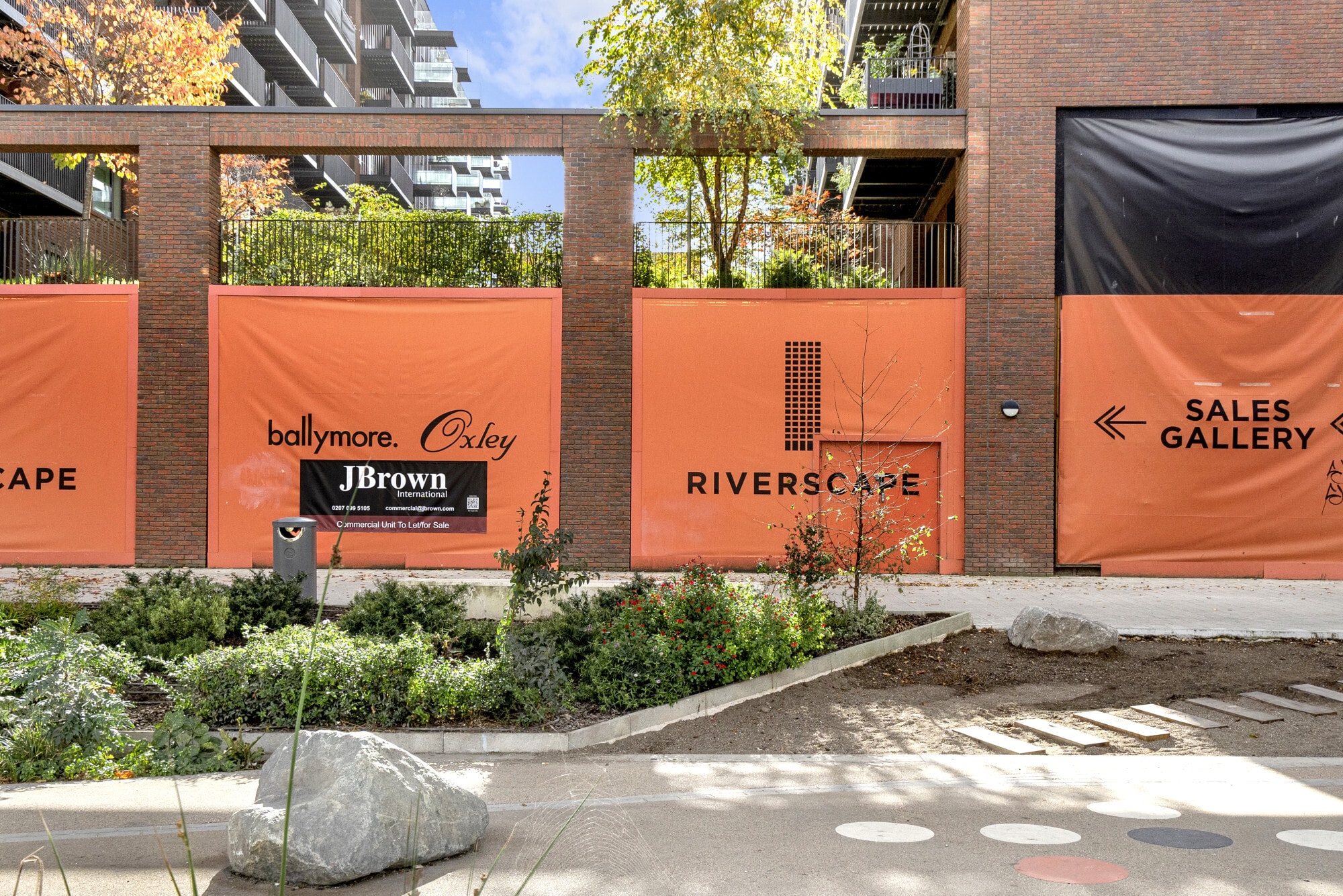 North Woolwich Rd, London for lease Building Photo- Image 1 of 3