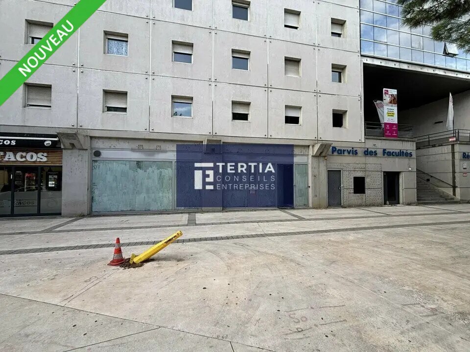 Retail in Montpellier for lease Building Photo- Image 1 of 6