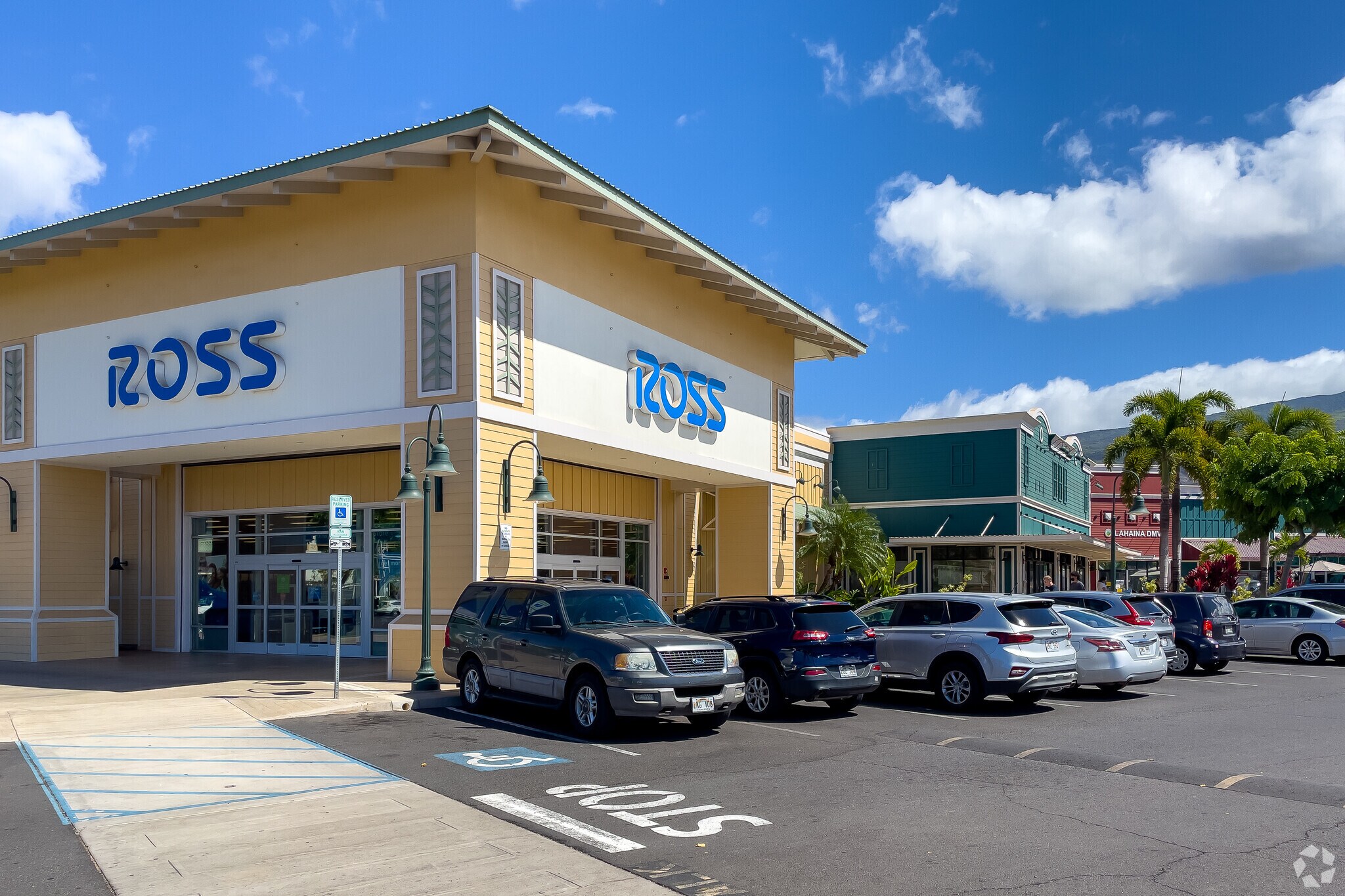 305-355 Keawe St, Lahaina, HI à louer Photo du bâtiment- Image 1 de 10