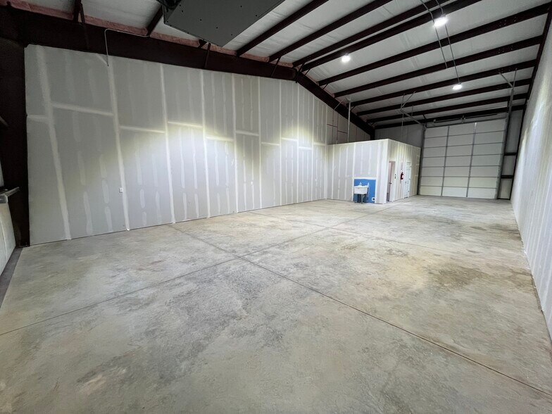 3220 Cooke Way, Oklahoma City, OK à louer - Photo intérieure - Image 3 de 6