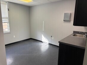 6 Hearthstone Ct, Reading, PA à louer Photo intérieure- Image 2 de 6