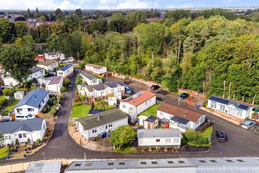 Wigan Rd, Leyland à vendre - Photo du bâtiment - Image 3 de 4