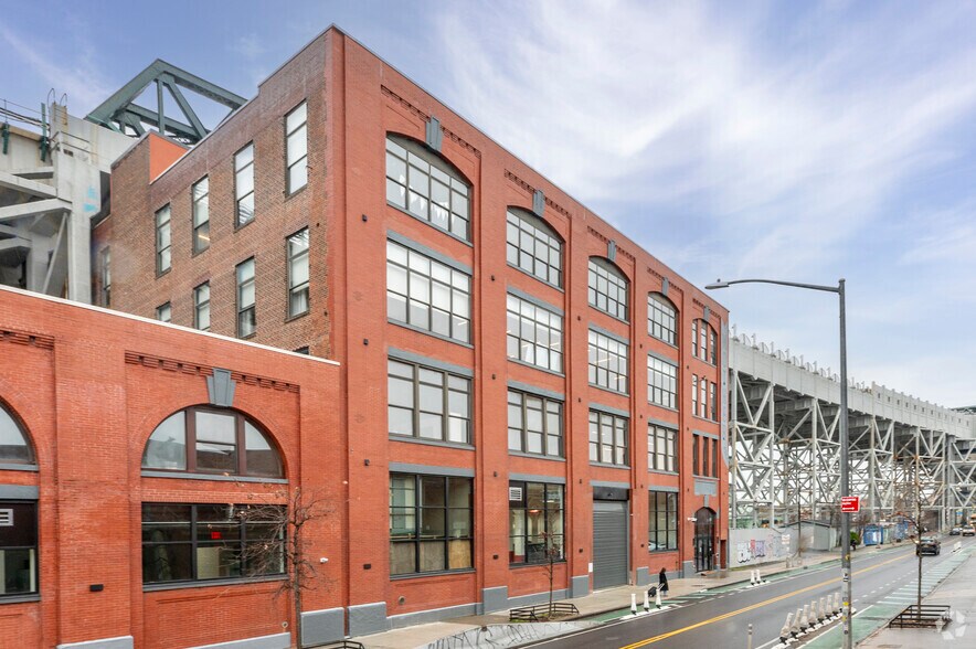 94-126 9th St, Brooklyn, NY à vendre - Photo du bâtiment - Image 3 de 8