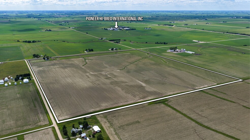 21079 1st Ave, Durant, IA à vendre - Photo du bâtiment - Image 2 de 12