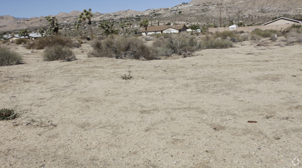 Highway 62, Yucca Valley, CA for sale - Primary Photo - Image 1 of 1