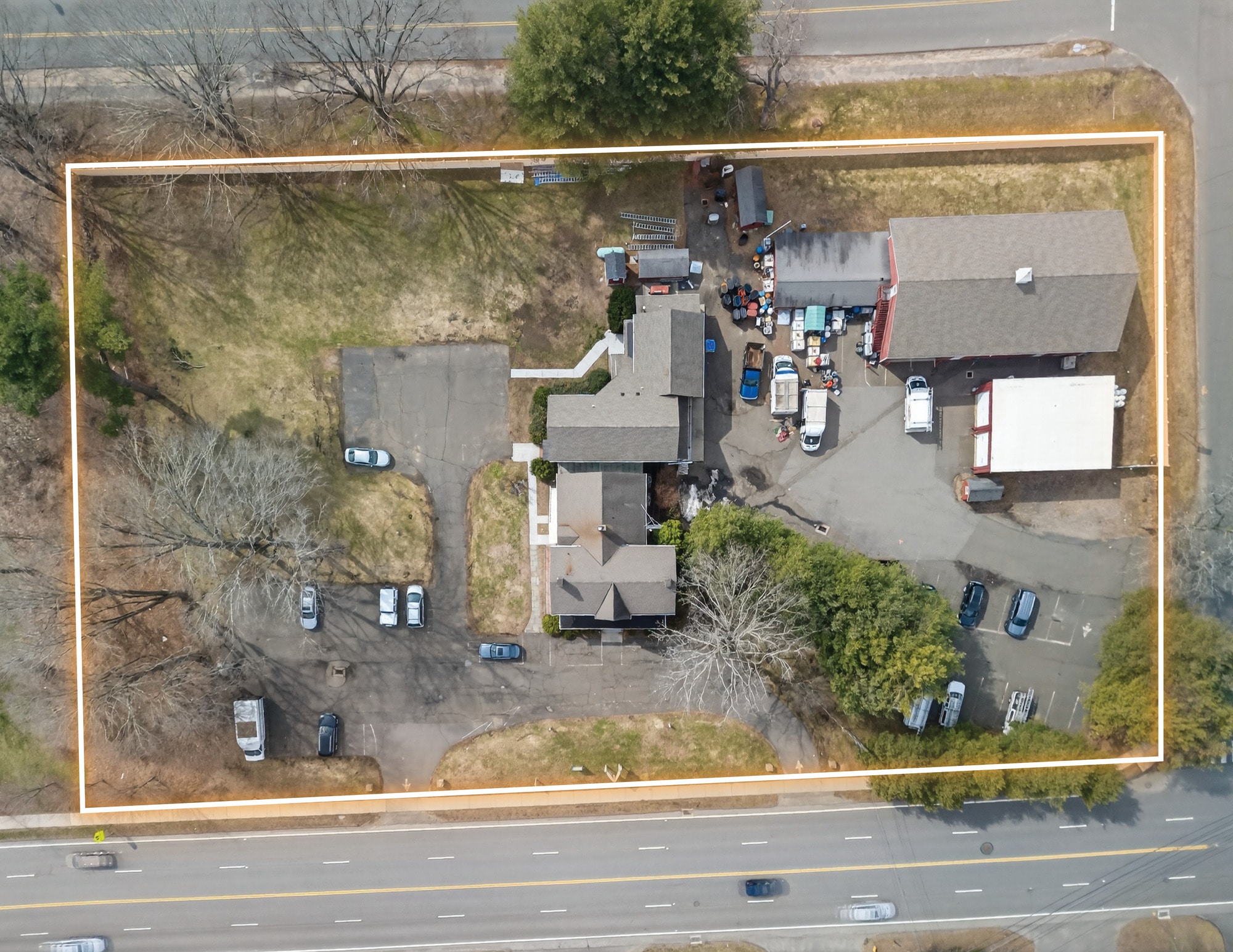 387 Danbury Rd, Wilton, CT à vendre Photo principale- Image 1 de 13