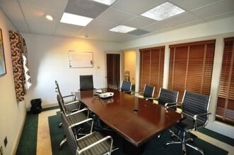 200 S Clinton St, Doylestown, PA for lease Interior Photo- Image 1 of 6