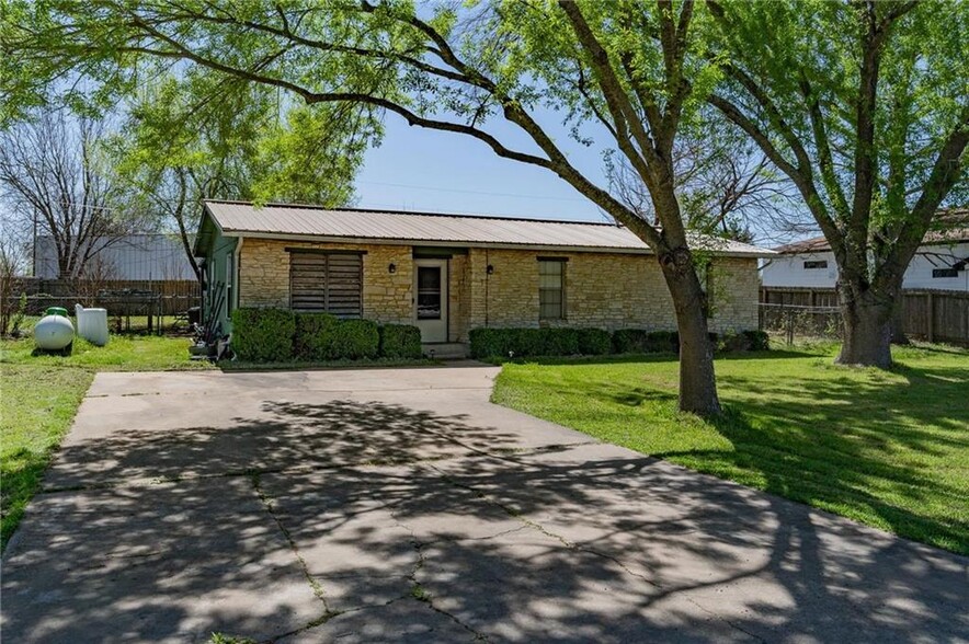 16505 Terrace Dr, Austin, TX for sale - Primary Photo - Image 1 of 1