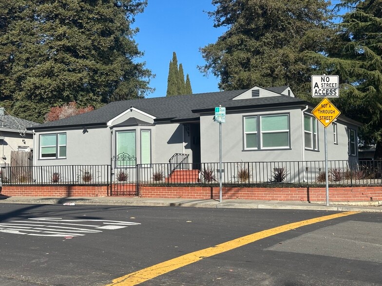 1600 B St, Hayward, CA for lease - Building Photo - Image 1 of 21