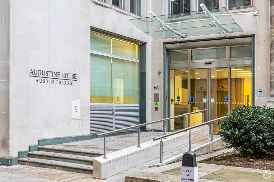 6A Austin Friars, Londres à louer - Photo du bâtiment - Image 2 de 4