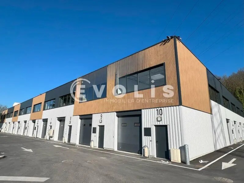 Flex in Neuilly-Plaisance for lease Building Photo- Image 1 of 17