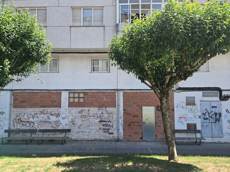 Retail in Lugo, Lugo for sale - Building Photo - Image 1 of 8