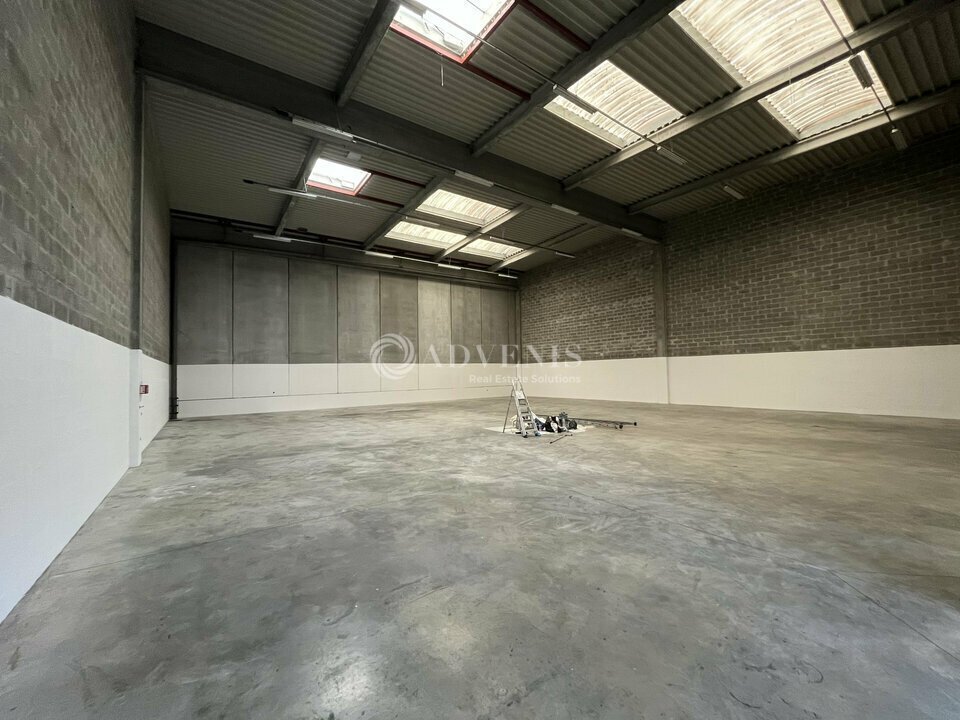 Flex in Moissy-Cramayel for lease Interior Photo- Image 1 of 10