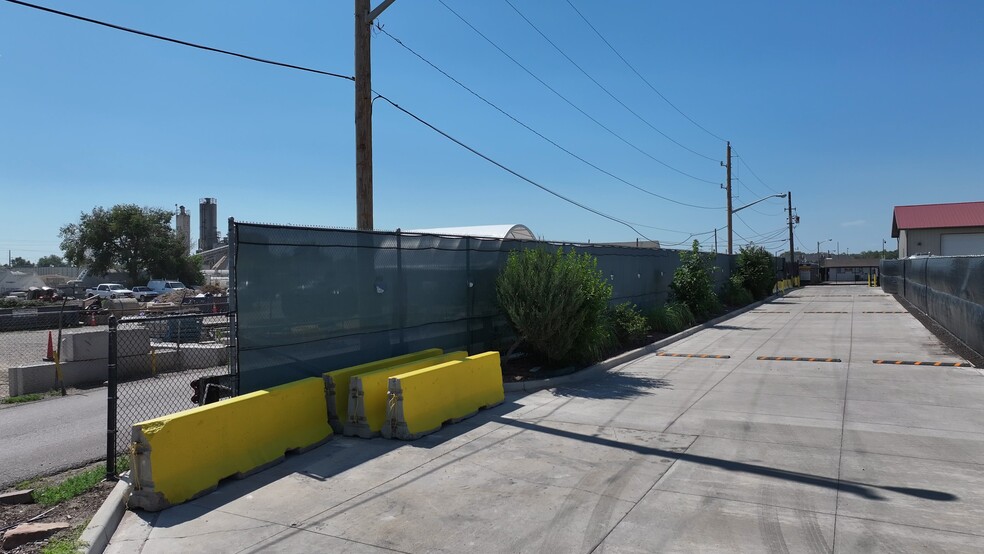 2690 W Union Ave, Englewood, CO for lease - Commercial Listing Video - Image 2 of 18