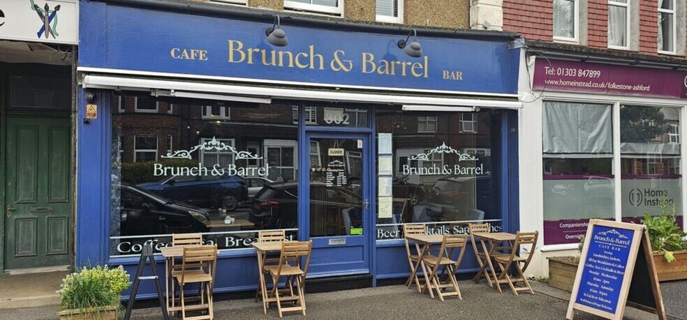 302 Cheriton Rd, Folkestone à louer - Photo du bâtiment - Image 3 de 8