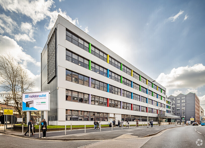 Devonshire St N, Manchester à louer - Photo du bâtiment - Image 1 de 31