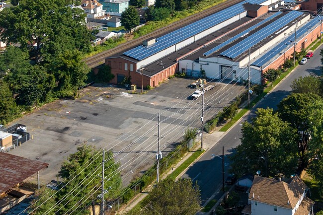 Plus de détails pour 1000 S 2nd St, Plainfield, NJ - Industriel à louer