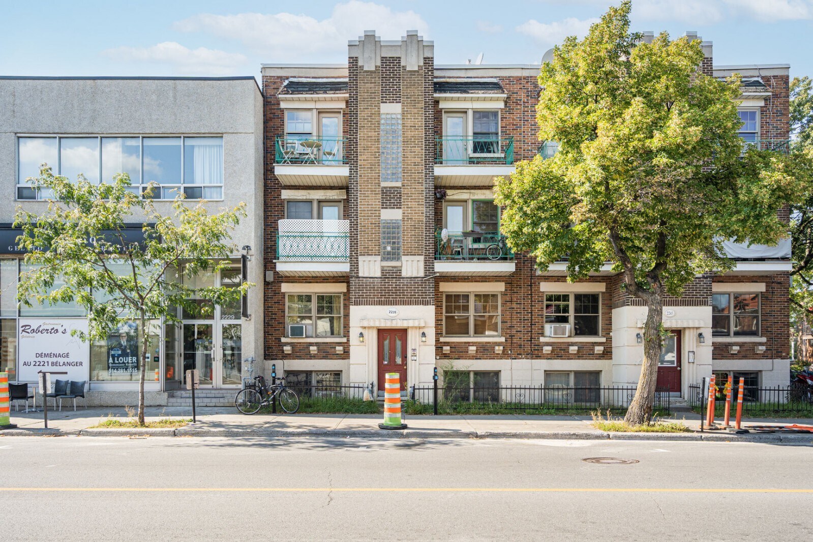 2235 Rue Bélanger, Montréal, QC for sale Primary Photo- Image 1 of 1
