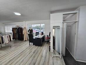 9557 120 St, Delta, BC à louer Photo intérieure- Image 2 de 6