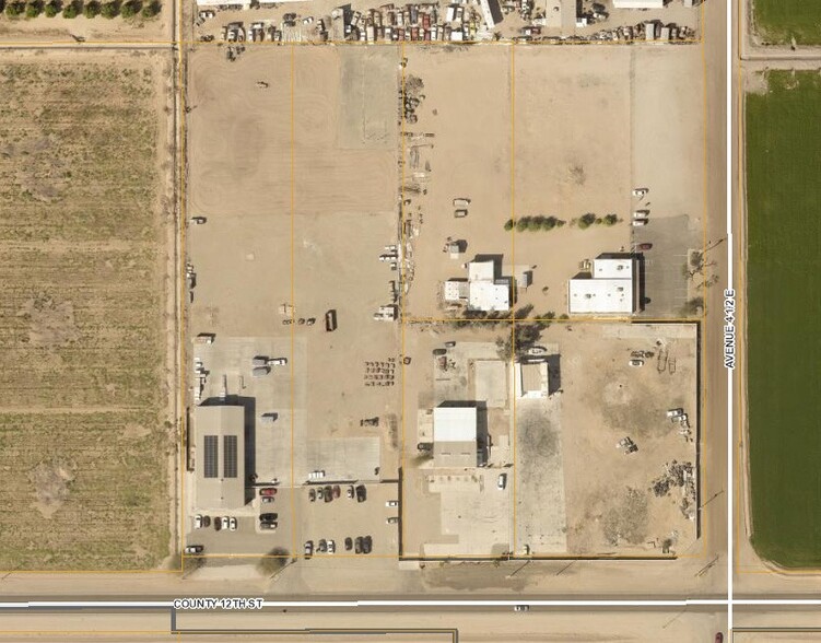 4410-4450 E 40th St, Yuma, AZ for lease - Aerial - Image 2 of 10