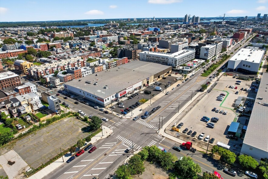 1801-1859 N American St, Philadelphia, PA for sale - Building Photo - Image 3 of 8