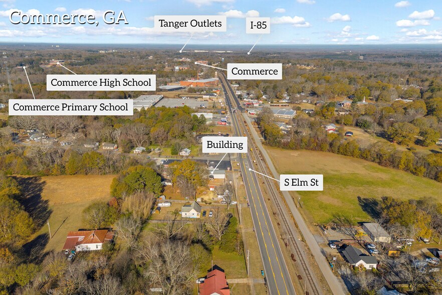 399 S Elm St, Commerce, GA à vendre - Photo du bâtiment - Image 3 de 46