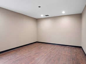 2774 N Harbor City Blvd, Melbourne, FL for lease Interior Photo- Image 2 of 9