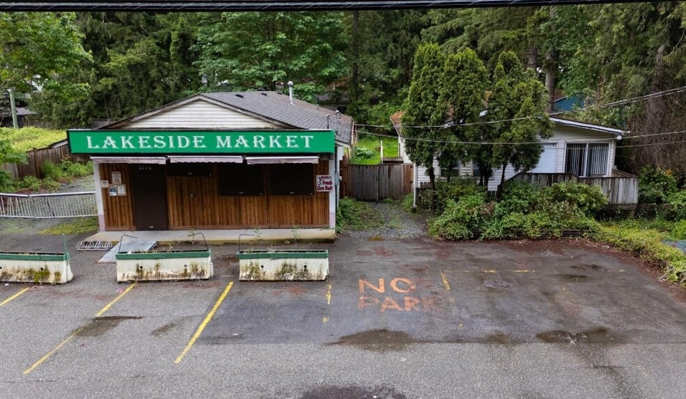 3776 Columbia Valley Rd, Cultus Lake, BC for sale - Building Photo - Image 3 of 5