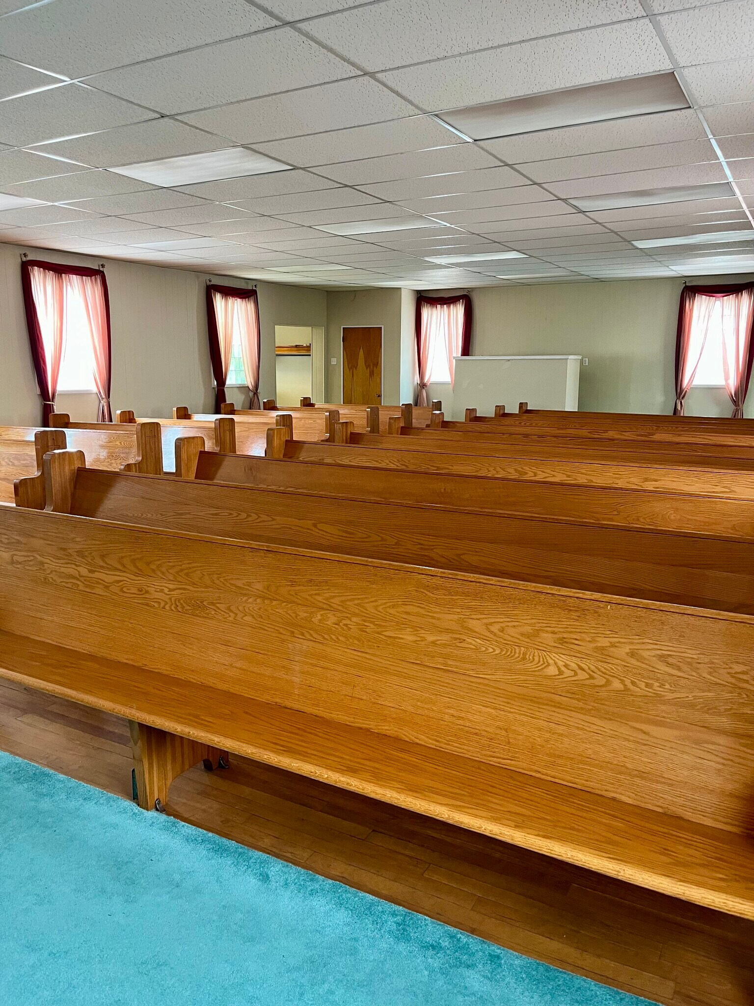 365 Central Ct, Steubenville, OH for lease Interior Photo- Image 1 of 12