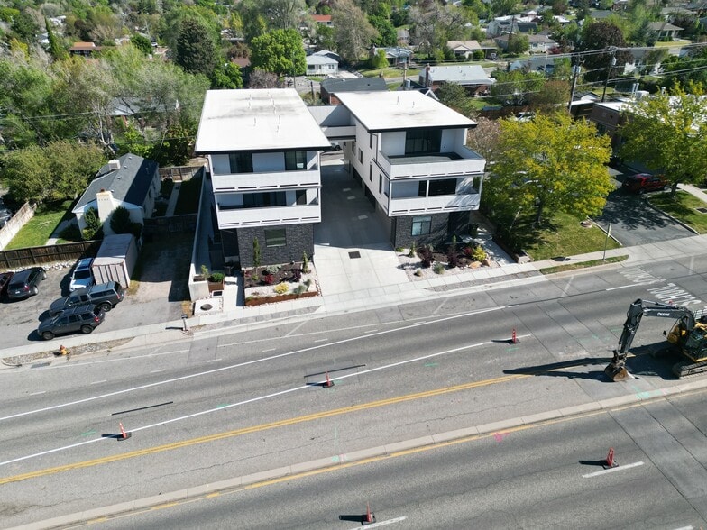 2725 E 3300 S, Salt Lake City, UT à vendre - Photo du bâtiment - Image 2 de 8