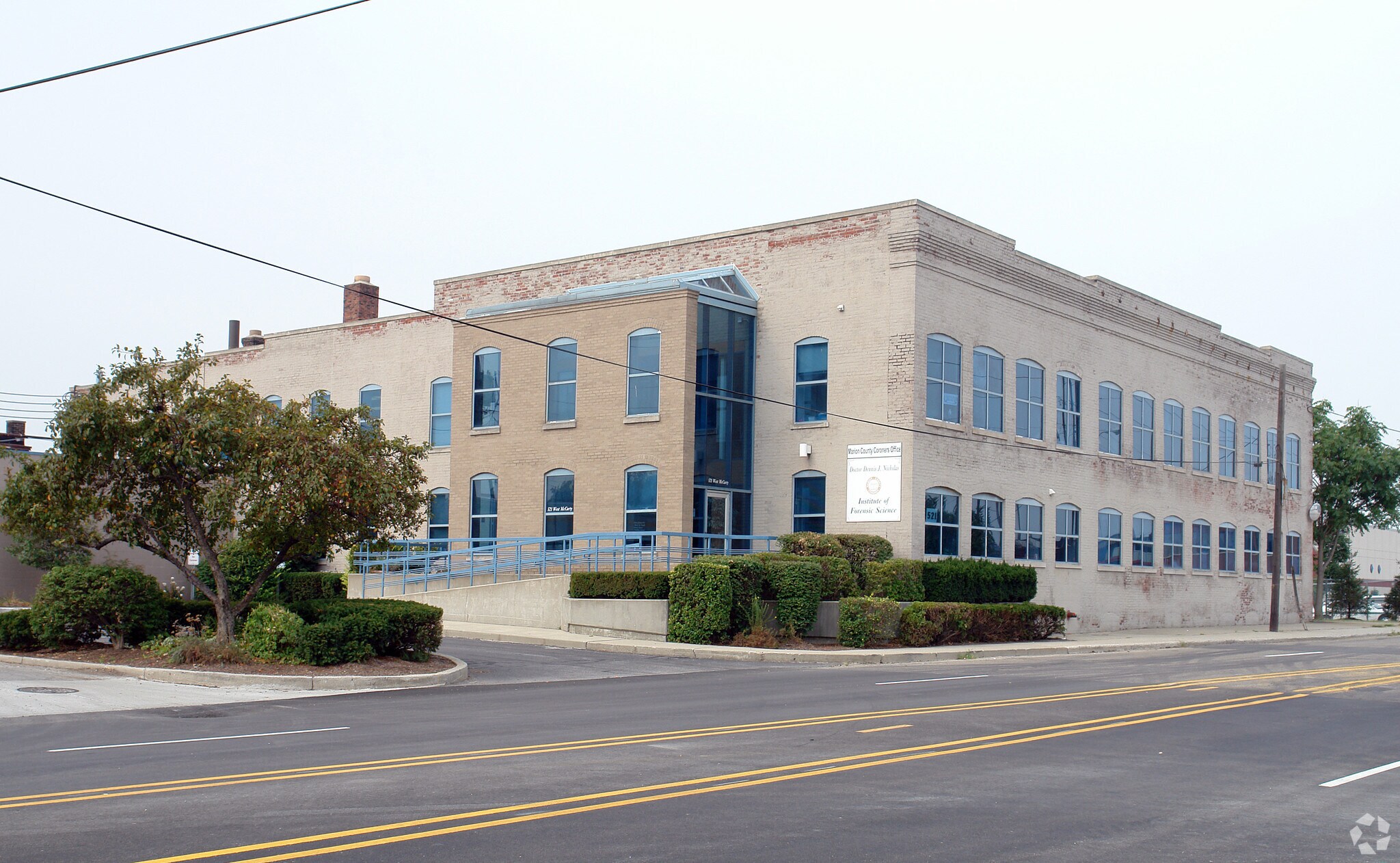 521 W McCarty St, Indianapolis, IN à louer Photo du bâtiment- Image 1 de 8