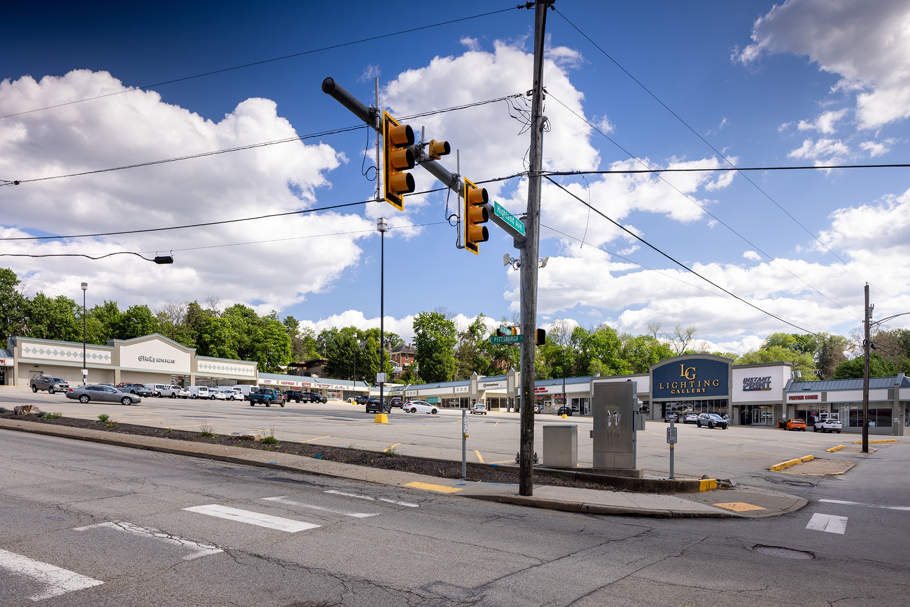 400 E Pittsburgh St, Greensburg, PA for lease Building Photo- Image 1 of 12