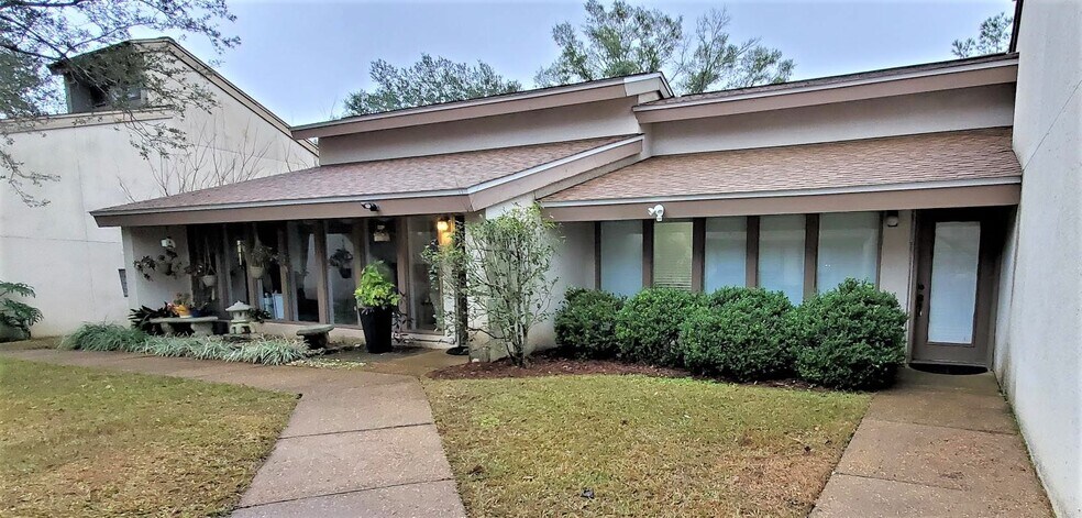 3837 Killearn Ct, Tallahassee, FL à louer - Photo du bâtiment - Image 2 de 6