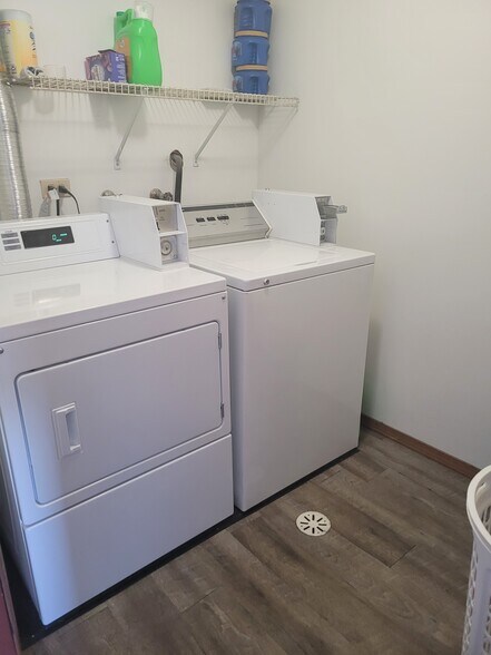 1322 E 9th St, Lockport, IL à vendre - Photo intérieure - Image 2 de 18