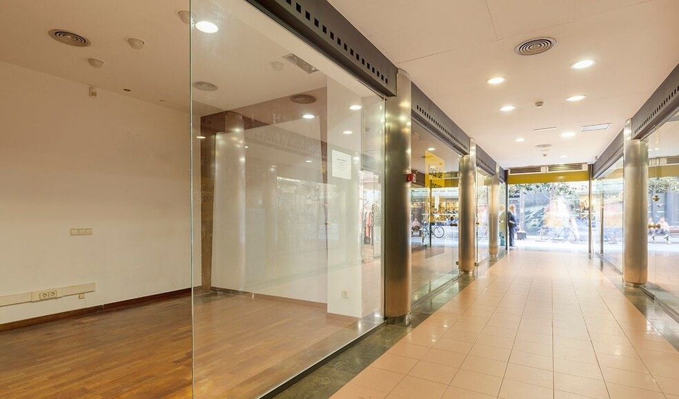 Carrer de Gràcia, 51-53, Sabadell, Barcelona for lease - Interior Photo - Image 3 of 5