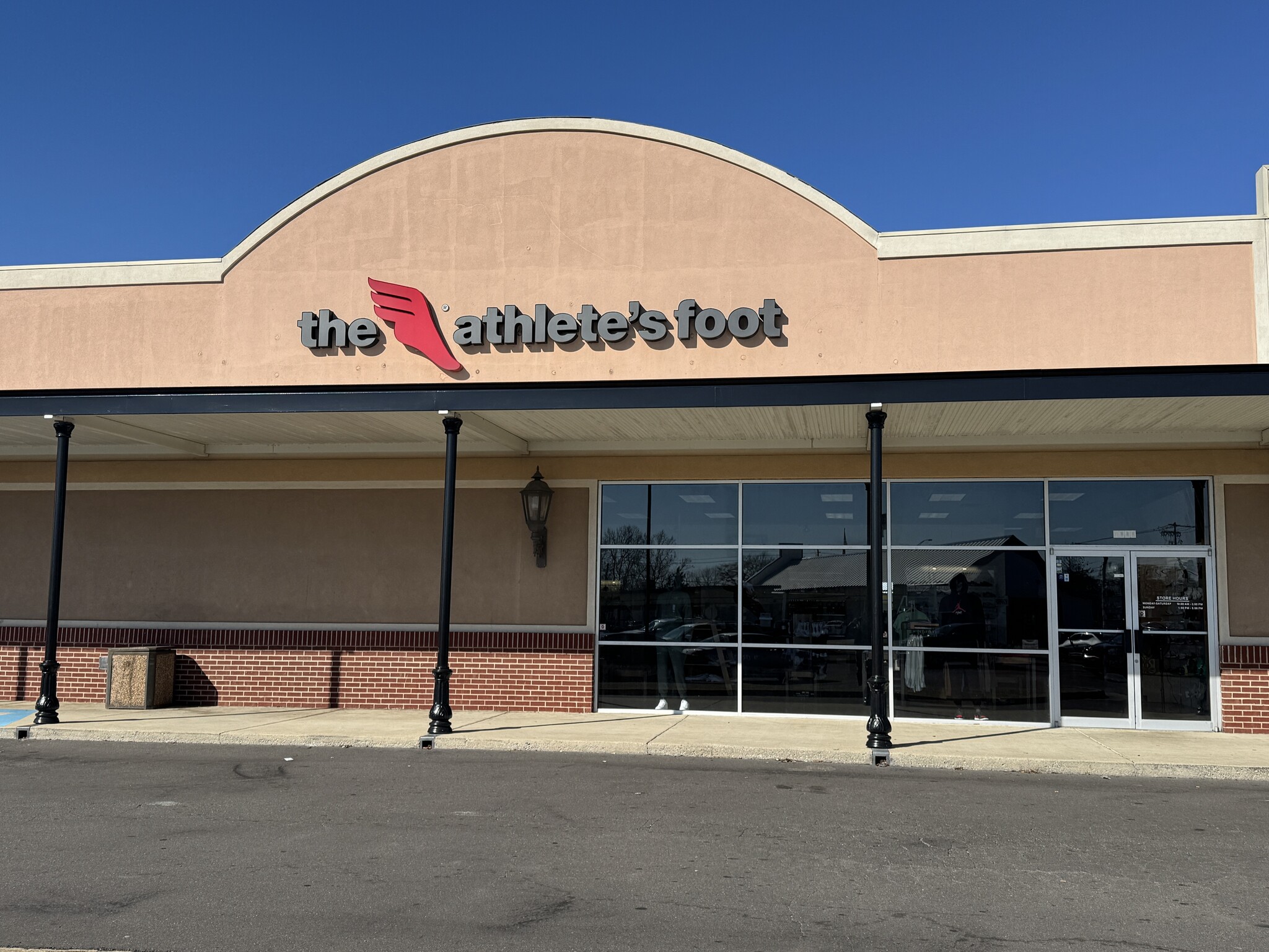 5550 McFarland Blvd, Northport, AL for lease Building Photo- Image 1 of 2