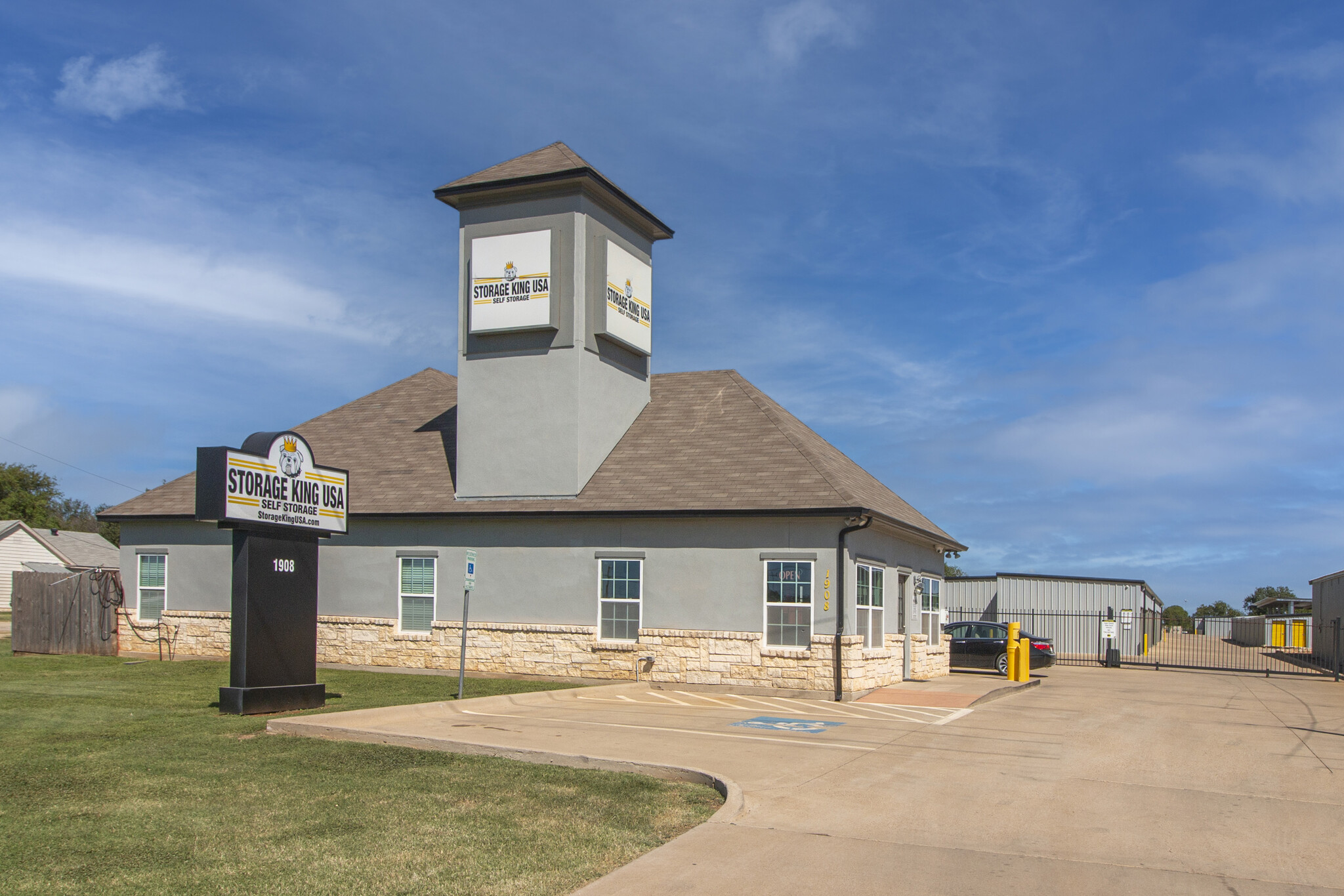 1908 Farm to Market Rd, Crowley, TX for lease Building Photo- Image 1 of 7