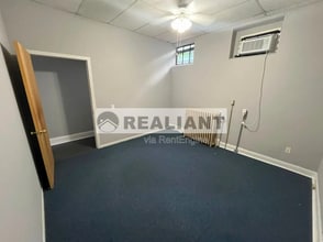 353-361 Taylor Ave, Bellevue, KY for lease Interior Photo- Image 2 of 4