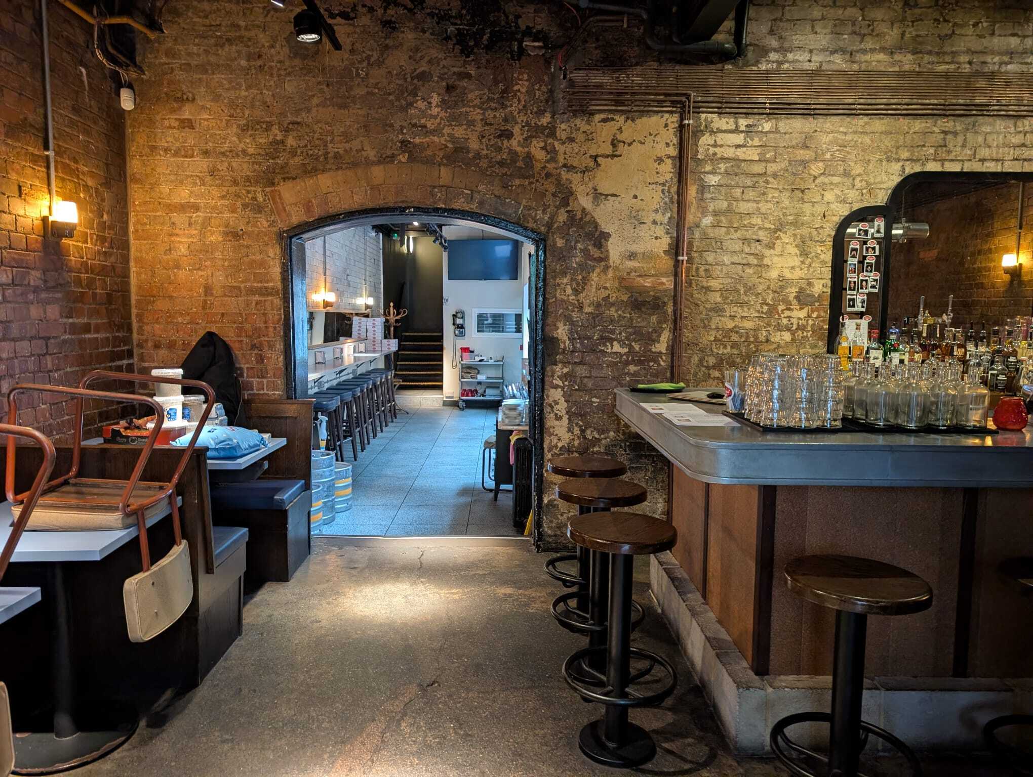 137 Upper St, London for lease Primary Photo- Image 1 of 13