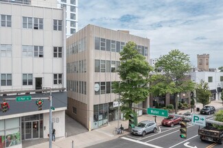 Plus de détails pour 190 E Post Rd, White Plains, NY - Bureau, Commerce de détail à louer